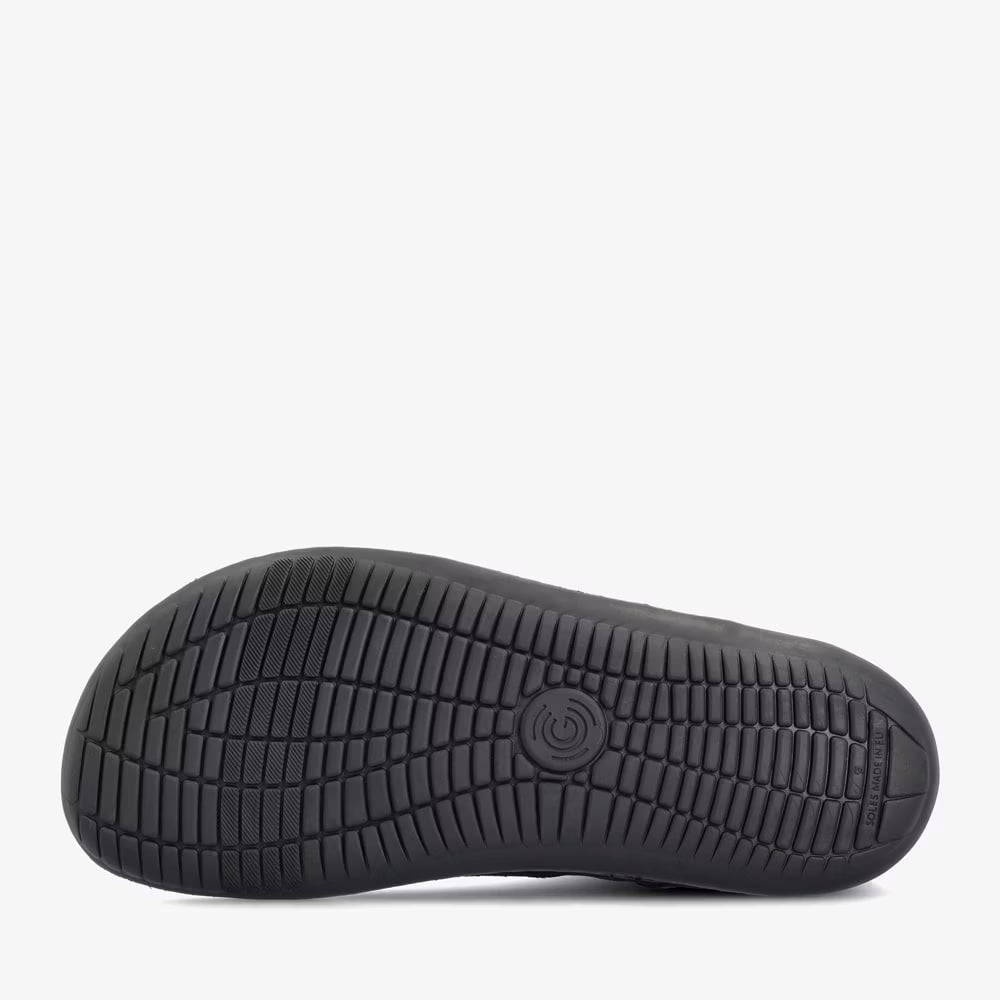 Groundies Camden Mid Barefoot+ Black